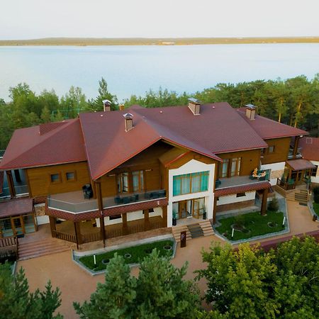 Дом У Озера Hotel Borovoe Bagian luar foto